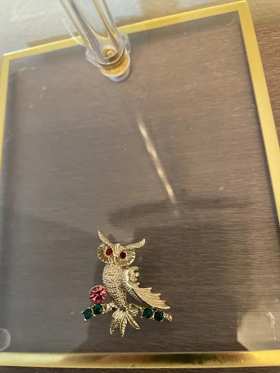 Artisan Gold Owl Brooch with Pink and Green Stones - Picture 7 of 7